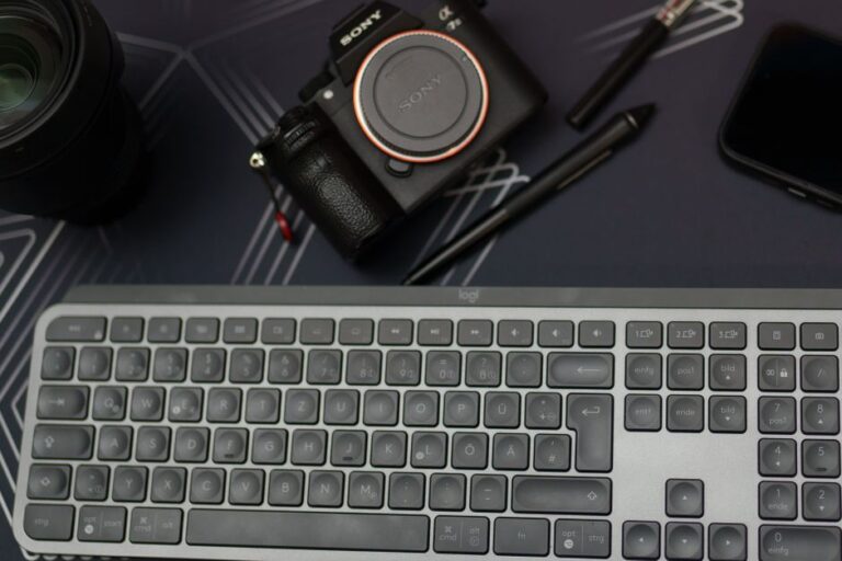 Kesilapan Lazim semasa Memilih Keyboard Wireless dan Cara Mengelaknya