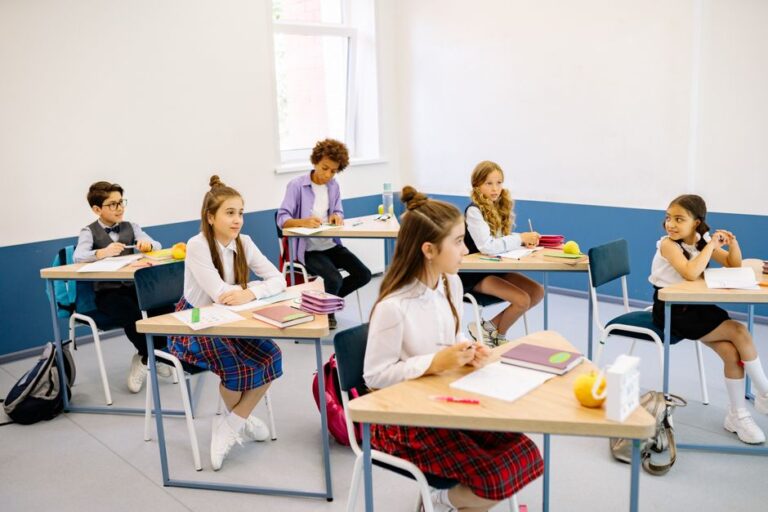 Memahami Kepentingan Kehadiran Sekolah dan Impaknya Kepada Pelajar