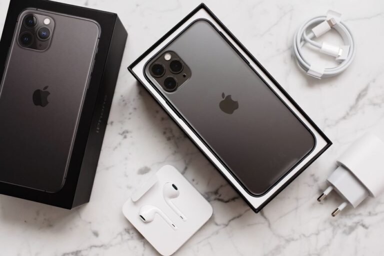 Memilih Aksesori Asli Apple di Machines Malaysia: Kepentingan dan Cara Mengenal Pasti