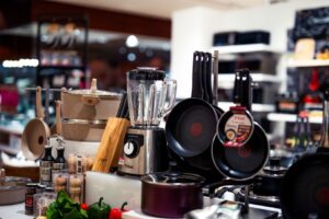 Memilih Kategori Peralatan Memasak Tefal Malaysia yang Tepat untuk Keperluan Dapur Anda