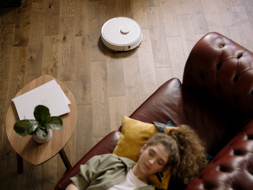 Memilih Robot Vacuum yang Tepat untuk Jenis Lantai Rumah Anda