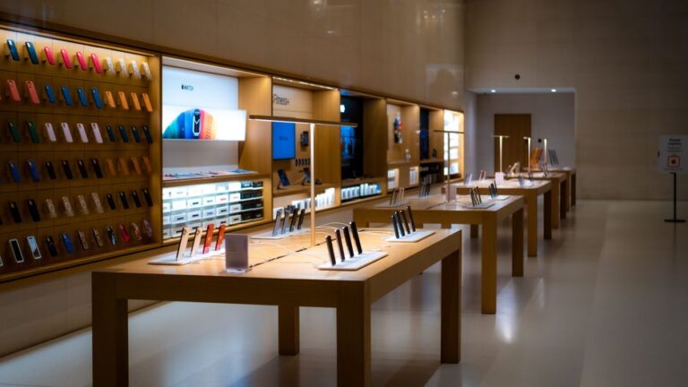 Panduan Memilih Gajet dan Produk It di TMT