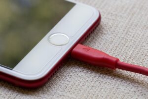 Panduan Memilih Kabel Pengecas Telefon yang Sesuai untuk Kegunaan Harian