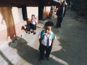 Persiapan ke Sekolah Anak: Panduan Urus Emosi dan Rutin Pagi Ibu Bapa
