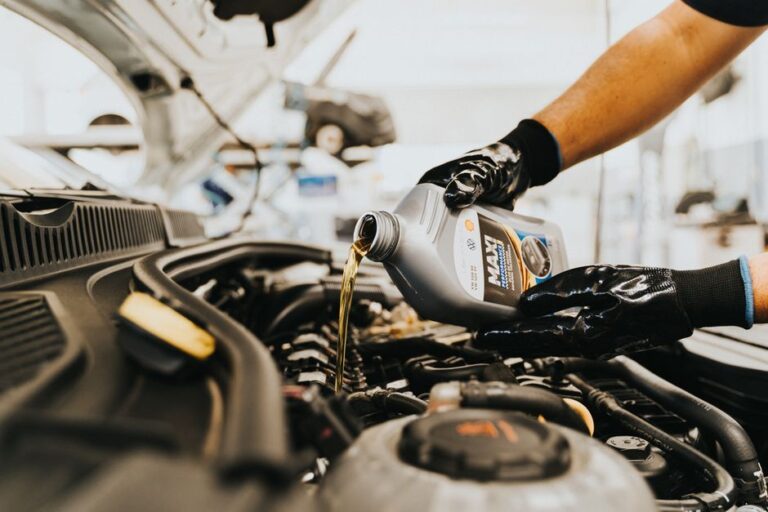 Tanda Minyak Gear Kereta Perlu Ditukar serta Tips Penjagaan Transmisi