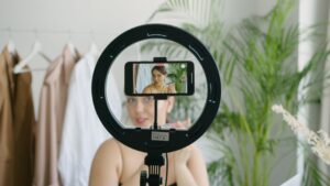 Teknik Penceritaan Berkesan dalam Video Pandangan