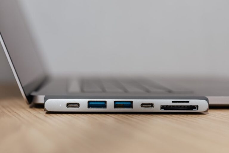 USB Hub Multifungsi: Cara Memilih dan Mengoptimumkan Sambungan Peranti Anda