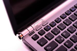 Adakah Storan Laptop Anda Cukup? Ini Cara Semak dan Urus Fail supaya Cepat