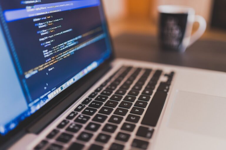 Belajar Kod Pengaturcaraan Bersama Codecademy: Adakah Sesuai untuk Pemula di Malaysia?