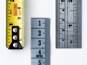 Cara Pilih dan Gunakan Spirit Level untuk Kerja DIY di Rumah
