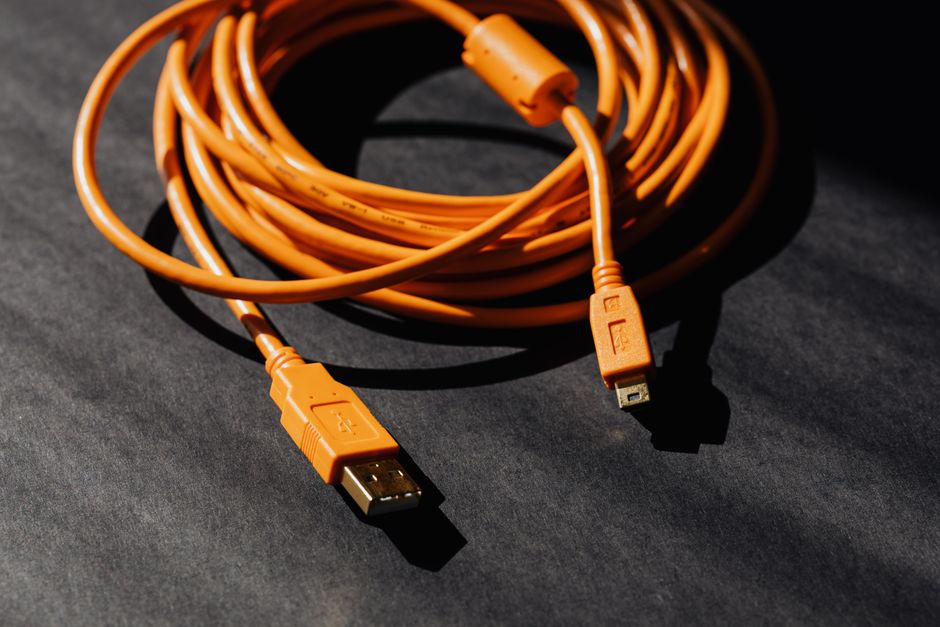 Kabel USB Serbaguna: Cara Menilai Kelajuan Pengecasan dan Pemindahan Data yang Tepat