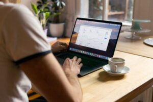Kelebihan dan Kekurangan Dropbox untuk Simpan Fail Harian di Malaysia