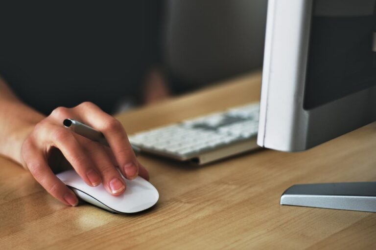 Kelebihan dan Kekurangan Mouse Wireless Berbanding Berwayar