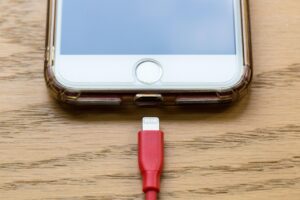 Kesilapan Lazim semasa Menggunakan Kabel Pengecas Telefon yang Sering Diabaikan