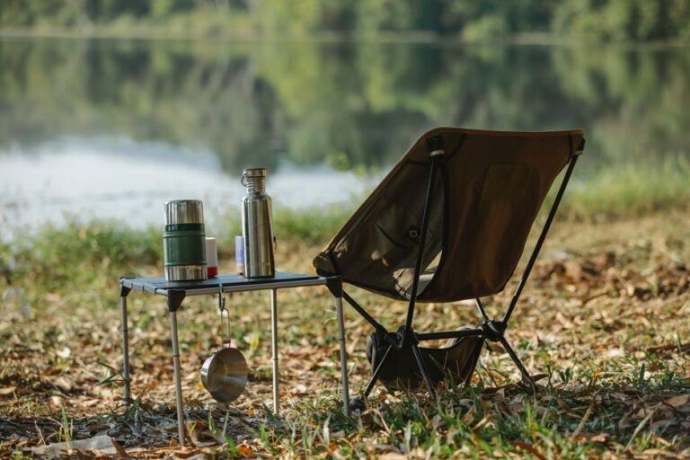 Meja Lipat untuk Aktiviti Luar dan Camping: Cara Pilih yang Kukuh serta Mudah Alih