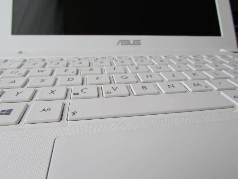 Panduan Pilih Scanner Dokumen Sesuai untuk Pejabat dan Rumah